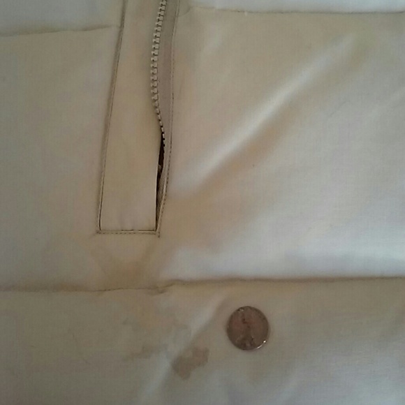 CANADA Down-filled Vest Medium - Picture 6 of 8